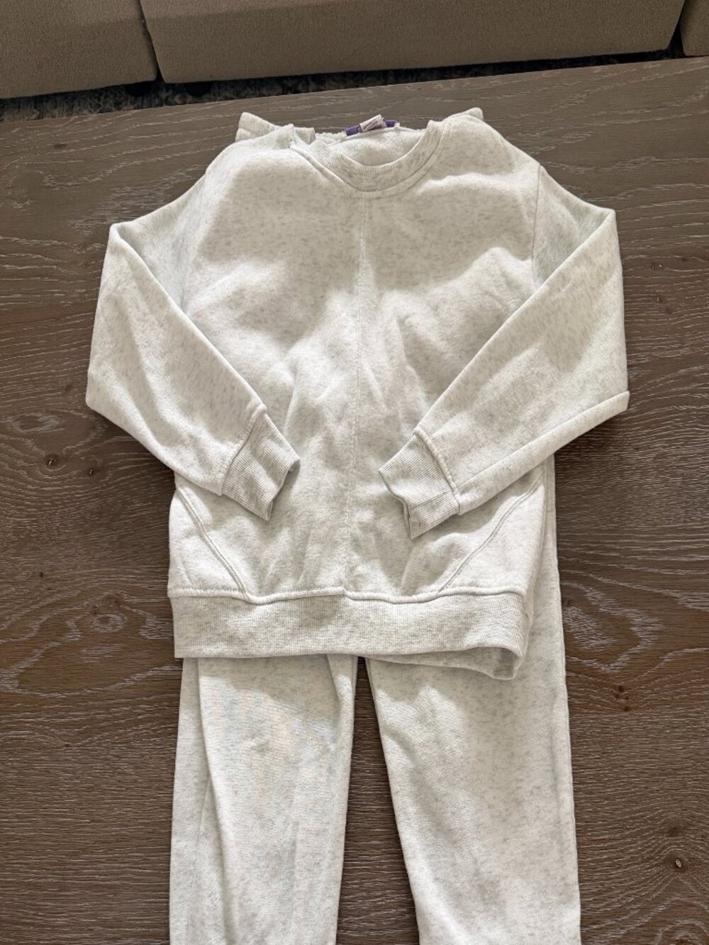 EUC Girls Violet Skye light gray 2 piece sweatshirt joggers size large 10/12